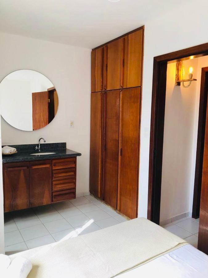Residencial Com 3 Suites Na De Taperapuan